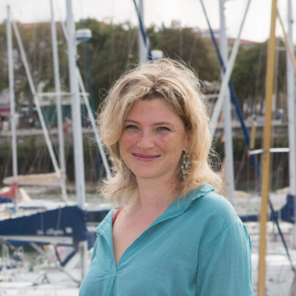 Cécile Bois au photocall du film "Envers et contre tous" lors du 17ème Festival de Fiction TV de La Rochelle. Le 11 septembre 2015