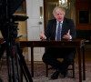 Boris Johnson (Premier ministre du Royaume-Uni), prononce un discours depuis le 10 Downing Street à Londres, le 12 décembre 2021.