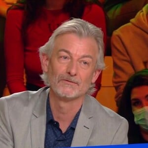 Gilles Verdez dévoile des informations sur "Koh-Lanta : All Stars" dans "TPMP".