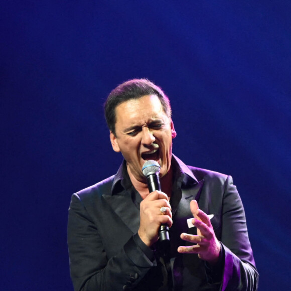 Exclusif - Dany Brillant au concert de l'Appel national pour la Tsedaka, au Palais des Congrès. Paris, le 13 décembre 2021. © Coadic Guirec/Bestimage