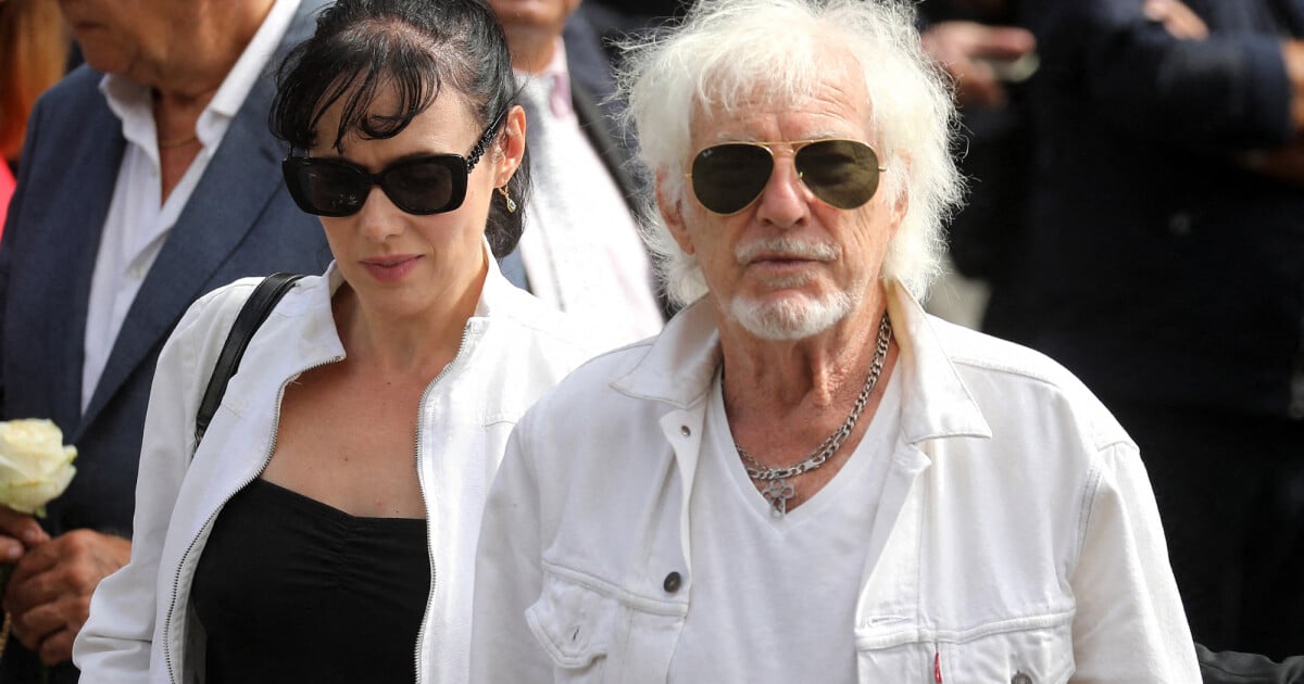 Hugues Aufray : Ses tendres révélations sur son frère Francesco, qui s'est suicidé par amour - Ode (Purepeople)