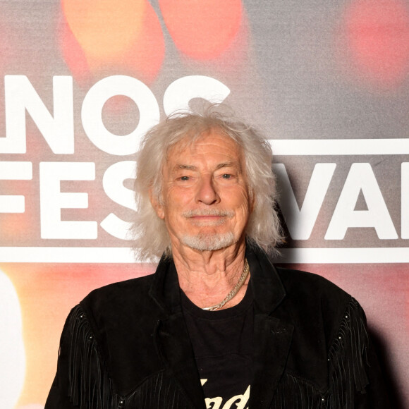 Hugues Aufray durant le photocall du deuxième jour des répétitions de l'émission de télévision "Nice Jazz Festival" au Théâtre de Verdure à Nice le 25 juillet 2020. © Bruno Bebert / Bestimage 