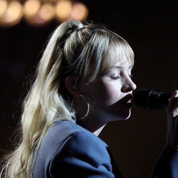 Exclusif - La chanteuse Angele - Enregistrement de l'émission "Le grand échiquier" à Paris, présentée par C.Chazal, et diffusée le 20 décembre sur France 3. Le 25 Novembre 2021 © Dominique Jacovides / Bestimage