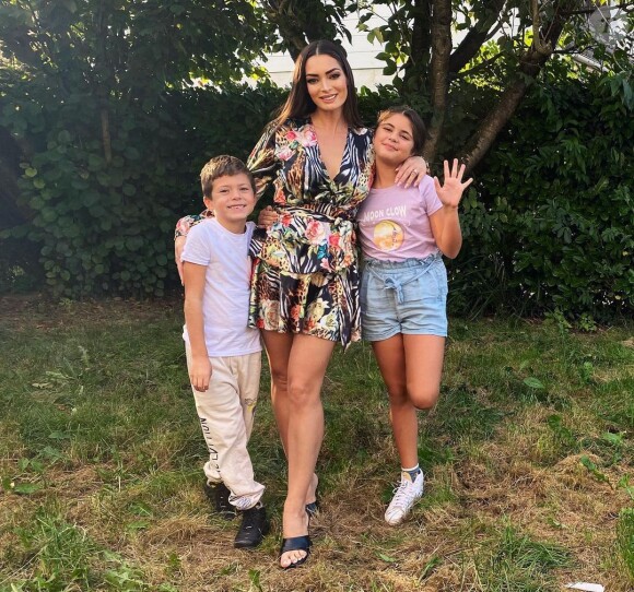 Emilie Nef Naf, séparée du footballeur Jérémy Ménez et heureuse maman de Maëlla et Menzo, sublime sur Instagram.