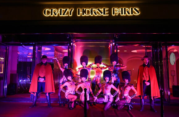 Le Crazy Horse s'offre un nouvel écrin à Paris le 16 novembre 2021. © Coadic Guirec/Bestimage 