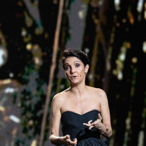 Florence Foresti, maitresse de cérémonie lors de la 45ème cérémonie des César à la salle Pleyel à Paris le 28 février 2020 © Olivier Borde / Dominique Jacovides / Bestimage 