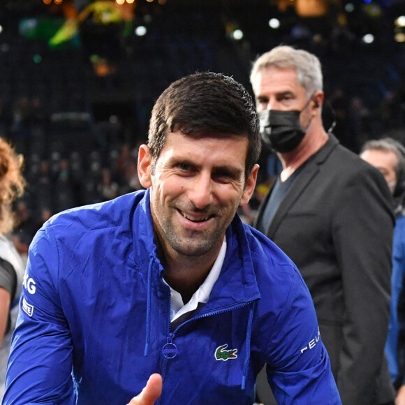 Novak Djokovic et son compatriote Filip Krajinovic remportent leur match de double contre la paire australienne Alex De Minaur et Luke Saville lors du Rolex Paris Masters 2021 le 1er novembre 2021 . © Veeren/Bestimage