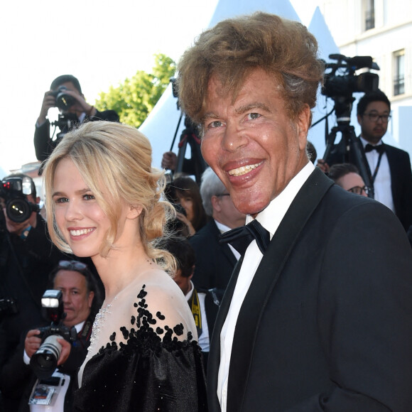 Igor Bogdanoff et sa compagne Julie Jardon - Montée des marches du film " L'Homme qui tua Don Quichotte " lors de la cérémonie de clôture du 71e Festival International du Film de Cannes. © Giancarlo Gorassini / Bestimage 