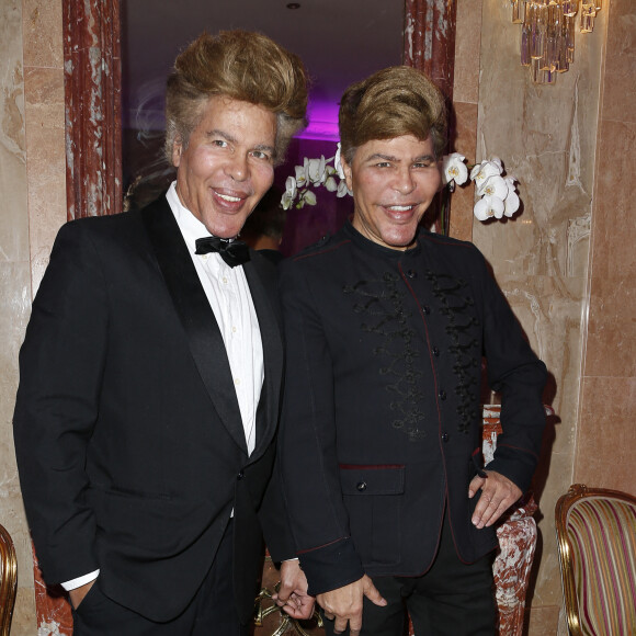 Grichka et Igor Bogdanoff (Bogdanov) - 38ème édition de la cérémonie des Best au Salon Hoche à Paris le 15 décembre 2014.