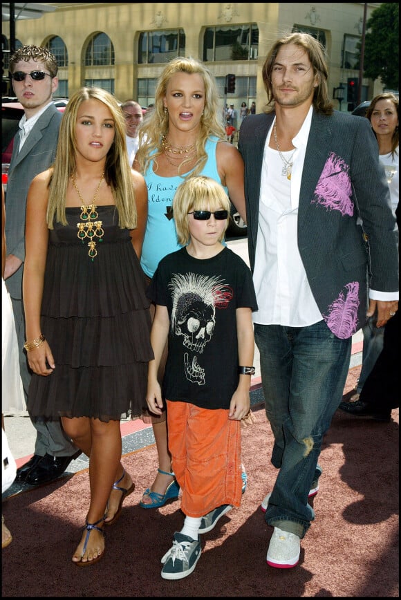 Jamie Lynn Spears, Britney Spears et son ex-mari Kevin Federline en 2005.
