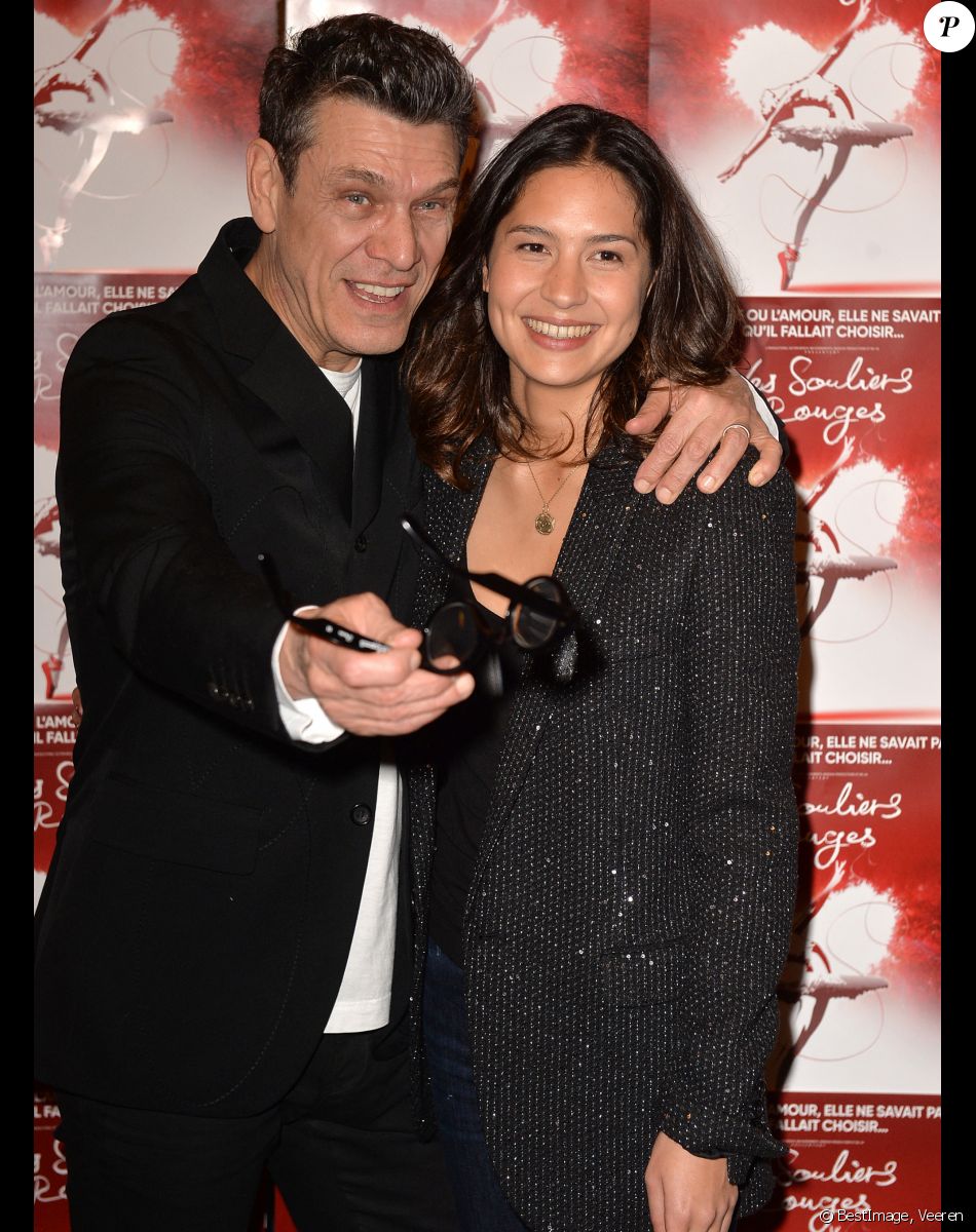 Marc Lavoine et sa compagne Line Papin au photocall de la générale de presse du spectacle musicale "Les Souliers Rouges" aux Folies Bergères à Paris, France, le 4 février 2020. © Veeren/Bestimage