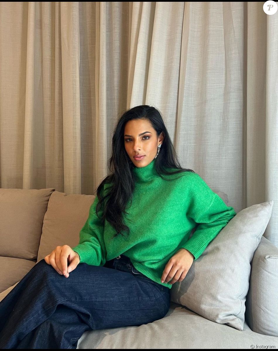 Youssra Askry, Miss Normandie 2021 et quatrième dauphine de Diane Leyre, Miss France 2022.