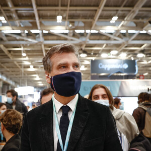 Arnaud Montebourg - 103ème Congrès des maires et des présidents d'intercommunalité de France au Parc des Expositions de Paris (16 au 18 novembre 2021). Le 16 novembre 2021. © Aurélien Morissard / Panoramic / Bestimage