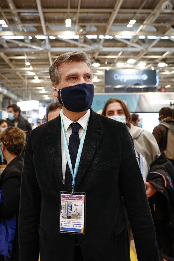 Arnaud Montebourg - 103ème Congrès des maires et des présidents d'intercommunalité de France au Parc des Expositions de Paris (16 au 18 novembre 2021). Le 16 novembre 2021. © Aurélien Morissard / Panoramic / Bestimage