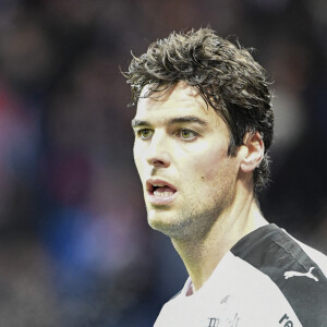 Yoann Gourcuff - Karine Ferri encourage son compagnon Yoann Gourcuff lors du match Psg-Rennes au Parc des Princes à Paris le 6 novembre 2016. (victoire 4-0 du Psg) © Pierre Perusseau/Bestimage