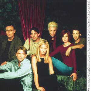 Le cast de la série "Buffy contre les vampires" - Anthony Stewart Head, Nicholas Brendon, Alyson Hannigan, Seth Green, Sarah Michelle Gellar. © LFI/ABACA