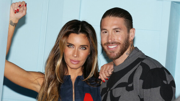 Sergio Ramos et sa femme Pilar, lookée en jean, font le show au défilé Louis Vuitton