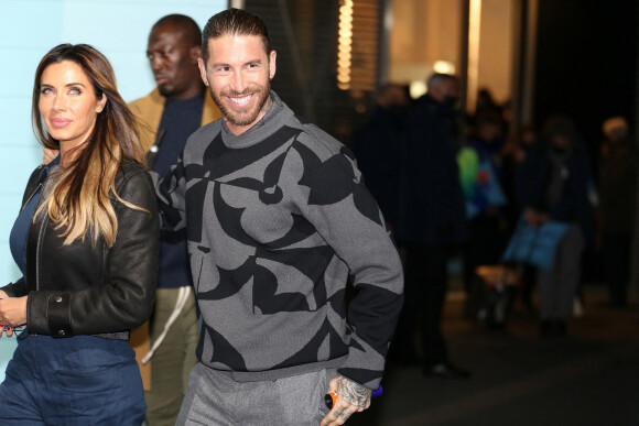 Sergio Ramos et sa femme Pilar Rubio au défilé de mode Homme Louis Vuitton automne-hiver 2022/2023 au Carreau du Temple, lors de la Fashion Week de Paris. Le 20 janvier 2022