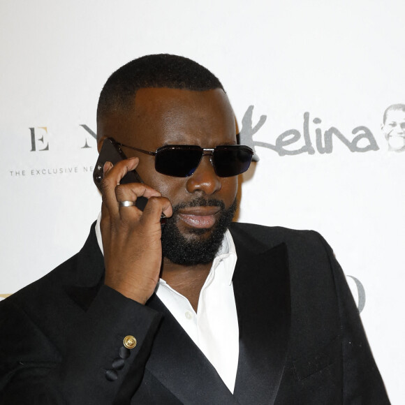 Gims - Photocall de la 10ème édition du "Global Gift Gala 2021" à l'hôtel Four Seasons Hotel George V à Paris le 30 octobre 2021. © Marc Ausset Lacroix/Bestimage 