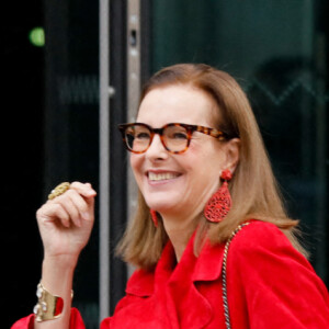 Carole Bouquet arrive au défilé de mode Haute-Couture 2022 "Chanel" Grand Palais à Paris. Le 25 Janvier 2022 © Veeren-Christophe Clovis / Bestimage