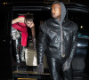 Kanye West et sa compagne Julia Fox sont de retour à l'hôtel Ritz lors de la fashion week à Paris le 24 janvier 2022. © Tiziano Da Silva / Bestimage