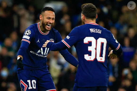 Neymar - Ligue des champions - Manchester City vs PSG le 24 novembre 2021. Le Paris Saint-Germain s'est qualifié ce mercredi soir pour les huitièmes de finale de la Ligue des champions, malgré sa défaite sur la pelouse de Manchester City (2-1). Le PSG ne peut plus terminer en tête de son groupe. © Richard Callis/Panoramic/Bestimage