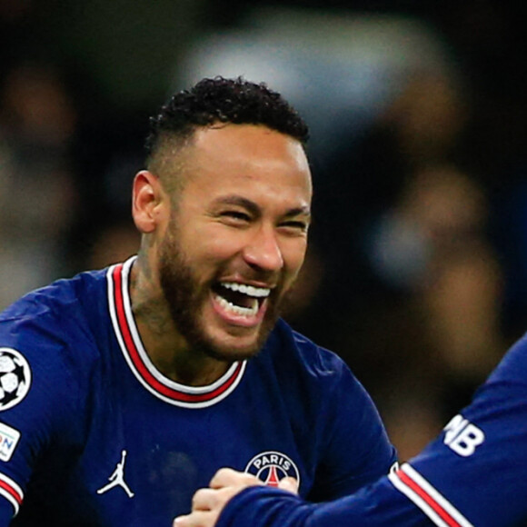 Neymar - Ligue des champions - Manchester City vs PSG le 24 novembre 2021. Le Paris Saint-Germain s'est qualifié ce mercredi soir pour les huitièmes de finale de la Ligue des champions, malgré sa défaite sur la pelouse de Manchester City (2-1). Le PSG ne peut plus terminer en tête de son groupe. © Richard Callis/Panoramic/Bestimage