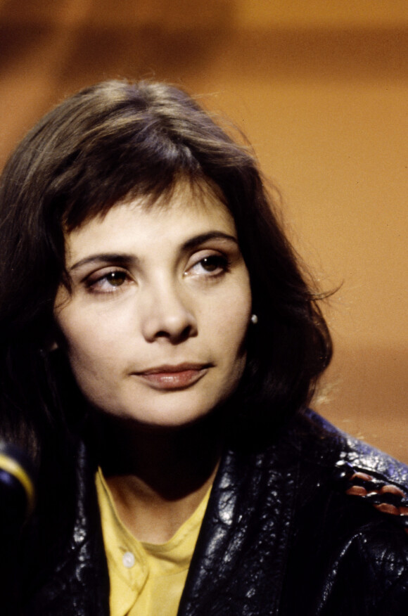 Marie Trintignant sur le plateau de l'émission TV "Ciel mon mardi!" Le 18 juin 1991