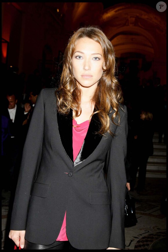 Laura Smet a tenté de se suicider, lundi 4 janvier 2010 à Paris.