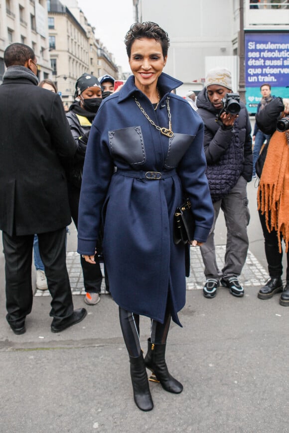 Farida Khelfa arrive au défilé Fendi collection Couture printemps-été 2022 au Palais Brongniart, dans le cadre de la Fashion Week de Paris. Le 27 janvier 2022. © Veeren-Clovis/Bestimage