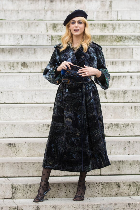 Miriam Leone lors du défilé Fendi collection Couture printemps-été 2022 au Palais Brongniart, dans le cadre de la Fashion Week de Paris. Le 27 janvier 2022.