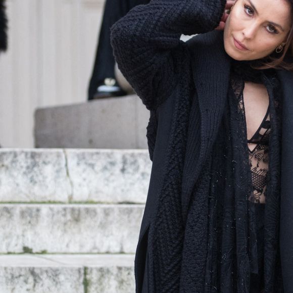 Noomi Rapace lors du défilé Fendi collection Couture printemps-été 2022 au Palais Brongniart, dans le cadre de la Fashion Week de Paris. Le 27 janvier 2022.