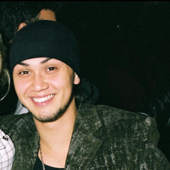 Lorie et Billy Crawford en novembre 2003 à Paris.