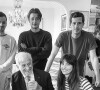 Jean-Paul Belmondo entouré de ses petits-enfants pour ses 88 ans célébrés dans son appartement parisien. Le 9 avril 2021.