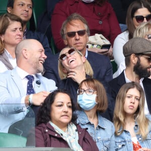 Zara Phillips (Tindall) et son mari Mike Tindall au tournoi de Wimbledon au All England Lawn Tennis and Croquet Club à Londres, le 7 juillet 2021.