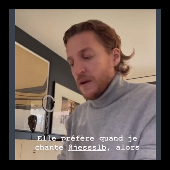 Jean Sarkozy chante pour sa femme Jessica le 31 janvier 2022 @ Instagram / Jean Sarkozy