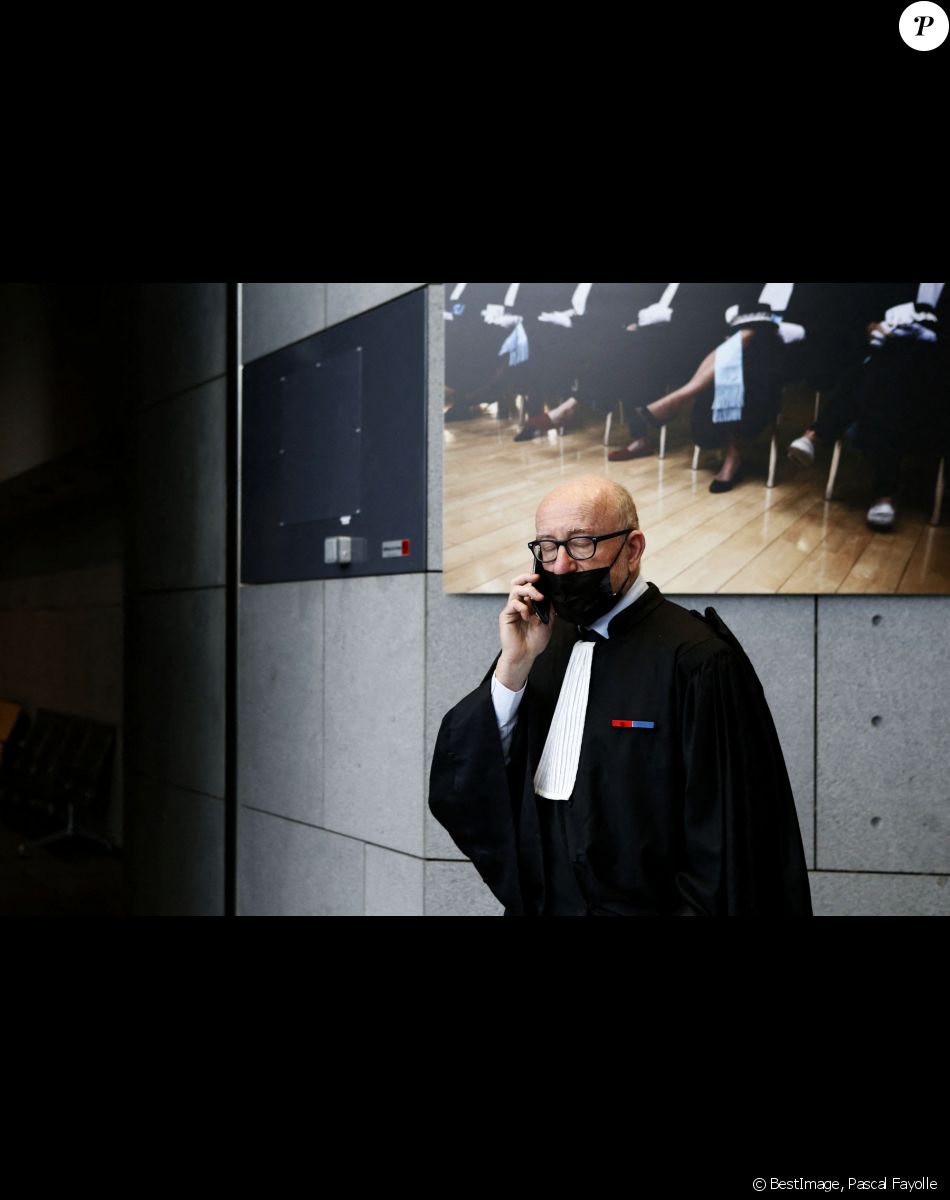 Maître Alain Jakubowicz, avocat de Nordhal Lelandais, accusé du meurtre de Maëlys De Aranjo, lors du procès en assises, à Grenoble, Isère, France, le 31 janvier 2022. © Pascal Fayolle/Bestimage
