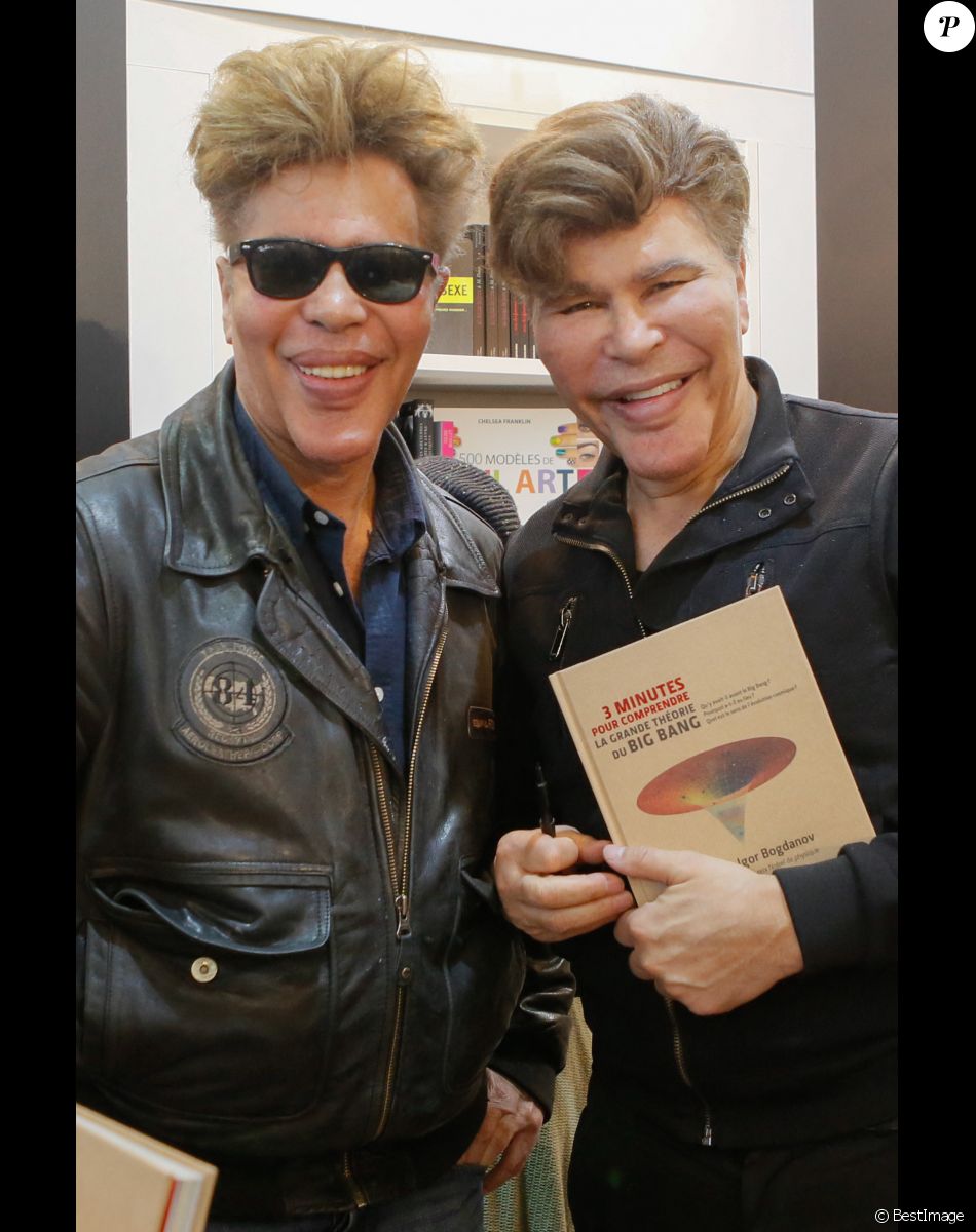 Les jumeaux Grichka et Igor Bogdanoff (Bogdanov) - Salon du livre à la porte de Versailles à Paris.