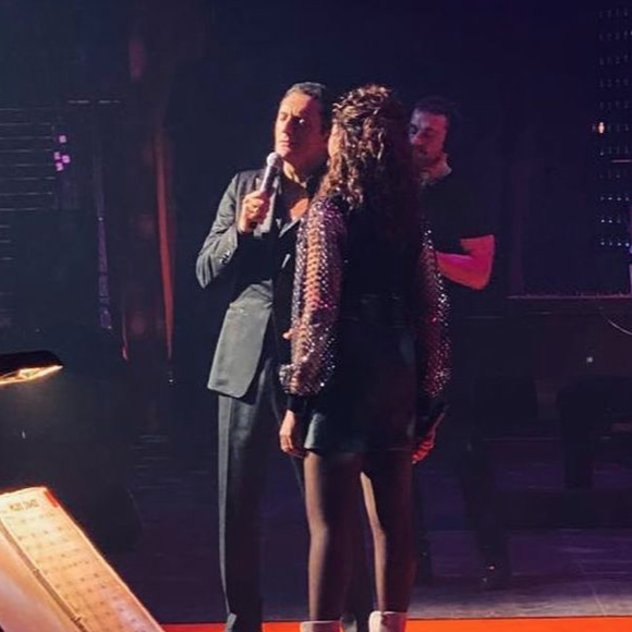 Chimène Badi a rejoint Dany Brillant sur scène lors de son concert au Dôme de Paris - Palais des Sports. Le 4 février 2022.