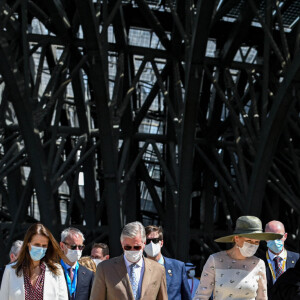 Le roi Philippe et la reine Mathilde de Belgique visitent le pavillon Belge lors de la journée de la Belgique à l'exposition universelle Expo Dubaï 2020, à Dubaï, Emirats Arabes Unis, le 5 février 2022. © Frédéric Andrieu/Bestimage