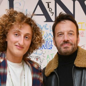 Exclusif - Joalukas Noah (fils de Y.Noah et I.Camus) et Samuel Le Bihan lors de la présentation de la collection capsule de la maison Lanvin "Poetry in Motion", une nouvelle ligne jeune "surfer" , à la boutique Lanvin à Paris. Le 8 décembre 2021 © Veeren / Bestimage 