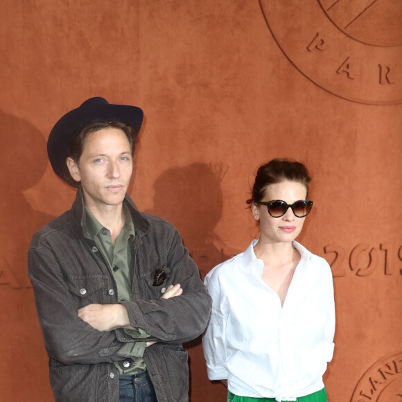 Raphaël et Mélanie Thierry au village des internationaux de France de tennis de Roland Garros 2019 à Paris le 7 juin 2019. © Cyril Moreau / Bestimage