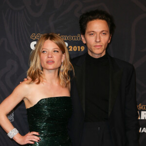 Mélanie Thierry et son compagnon le chanteur Raphaël (Raphaël Haroche) - Photocall de la 44ème cérémonie des César à la salle Pleyel à Paris. © Borde-Jacovides / Bestimage 