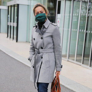 Exclusif - Anne-Sophie Lapix devant les studios de Radio France à Paris, le 13 novembre 2020.