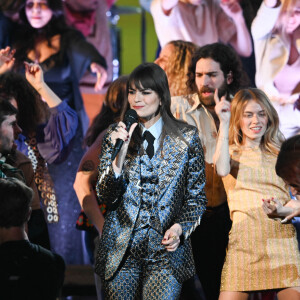 Clara Luciani (Artiste féminine de l'année et Album de l'année pour "Coeur") lors de la 37ème cérémonie des Victoires de la musique à la Seine musicale de Boulogne-Billancourt, le 11 février 2022. © Guirec Coadic/Bestimage