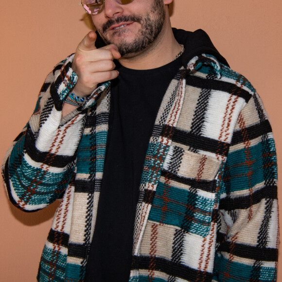 Rencontre avec l'humoriste Kev Adams en promotion pour son dernier film "Maison de retraite" à Toulon. Le 9 février 2022 © Patrick Carpentier / Bestimage