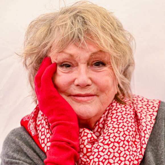 Rendez-vous avec Mylène Demongeot lors de la cérémonie d'ouverture du festival International du film de comédie à Liège. Le 5 novembre 2021 © Frédéric Andrieu / Bestimage