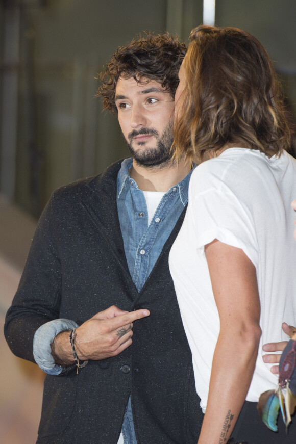 Laure Manaudou et Jérémy Frérot - Arrivées à la 17ème cérémonie des NRJ Music Awards 2015 au Palais des Festivals à Cannes, le 7 novembre 2015. 