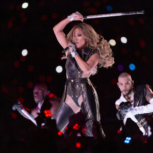 Jennifer Lopez en concert à la mi-temps du Super Bowl LIV (Pepsi Super Bowl LIV Halftime Show) au Hard Rock Stadium. Miami, le 2 février 2020.