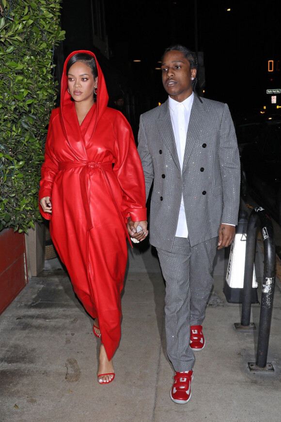 Rihanna, enceinte, et son compagnon A$AP Rocky ont dîné au restaurant "Giorgio Baldi" à Santa Monica, le 12 février 2022.
